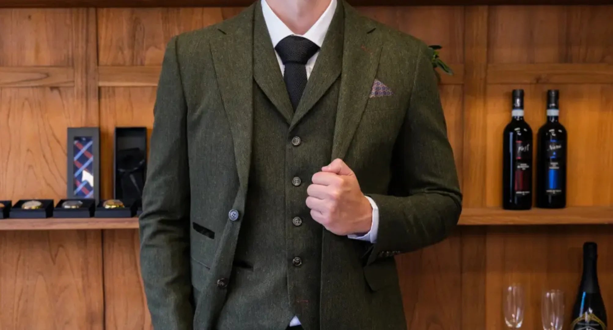 How do you style a green suit? – Garrison Suits