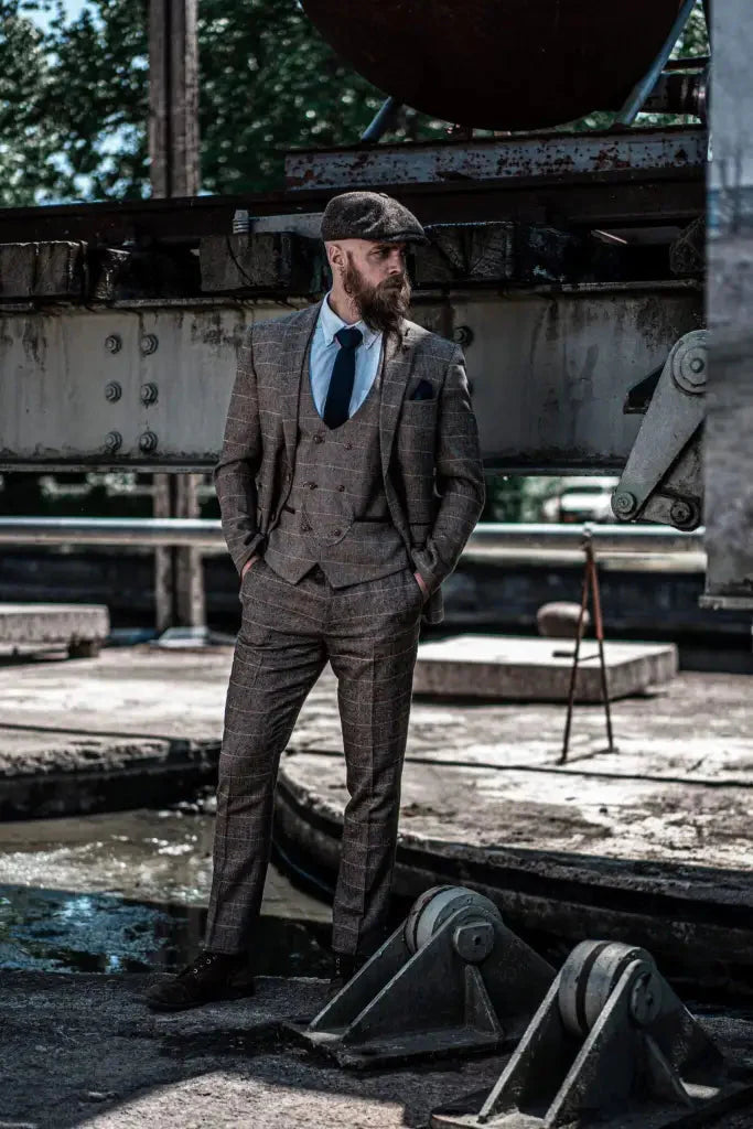 3-Piece Suit Double Breasted, Herringbone Brown Classic