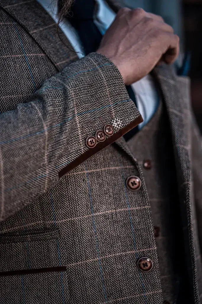 3-Piece Suit Double Breasted, Herringbone Brown Classic