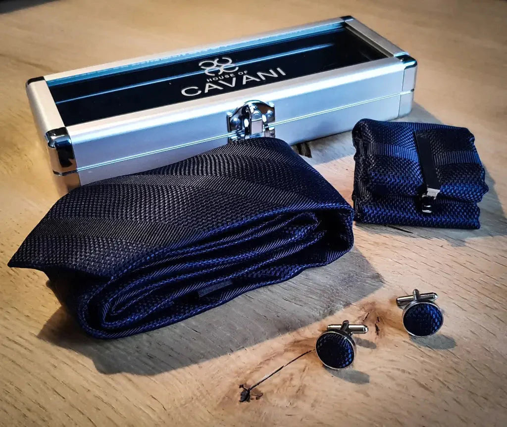 Cavani Gentlemen's Set Navy Blue Tie Handkerchief Clip